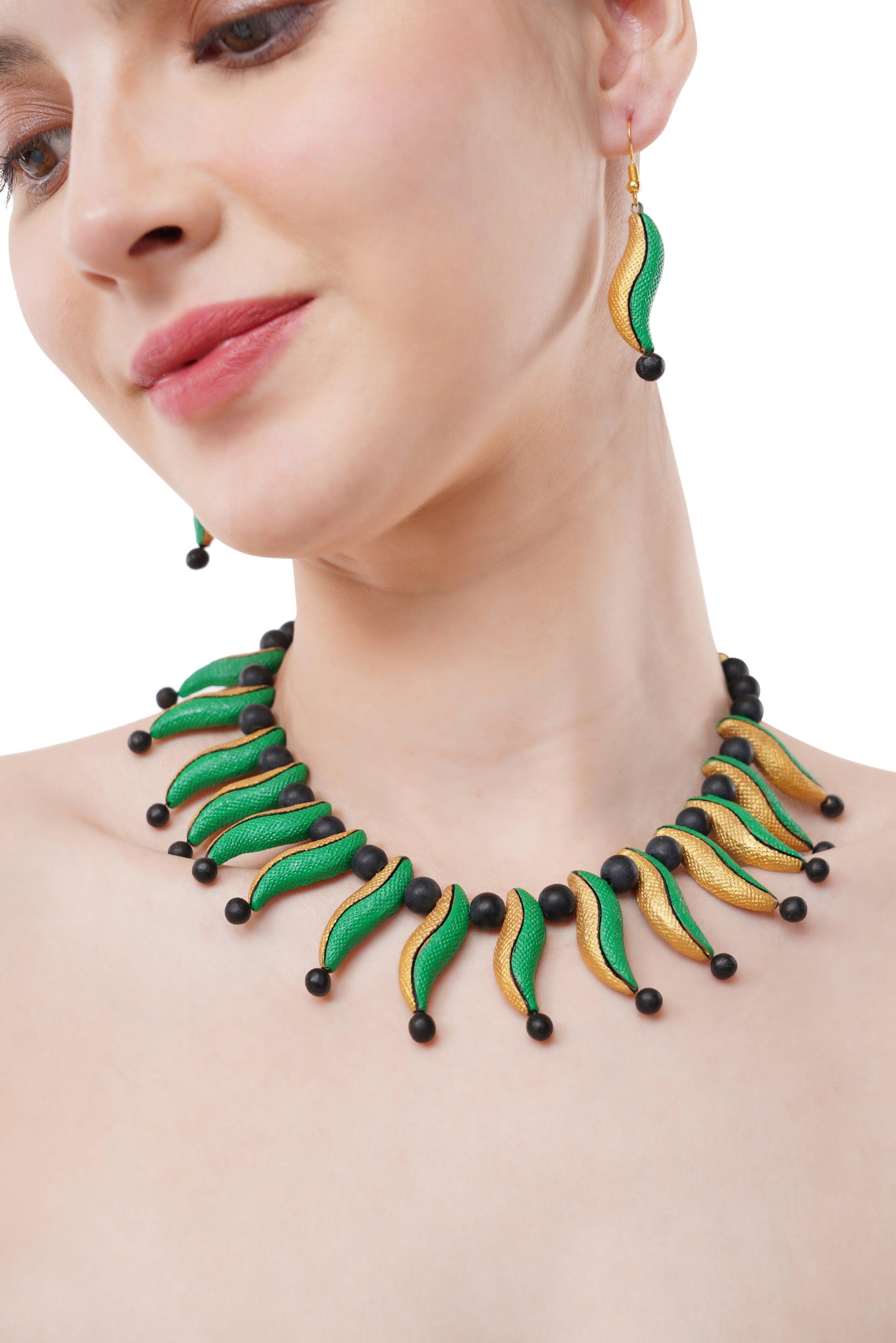 Golden Prairie Sunburst Necklace Set