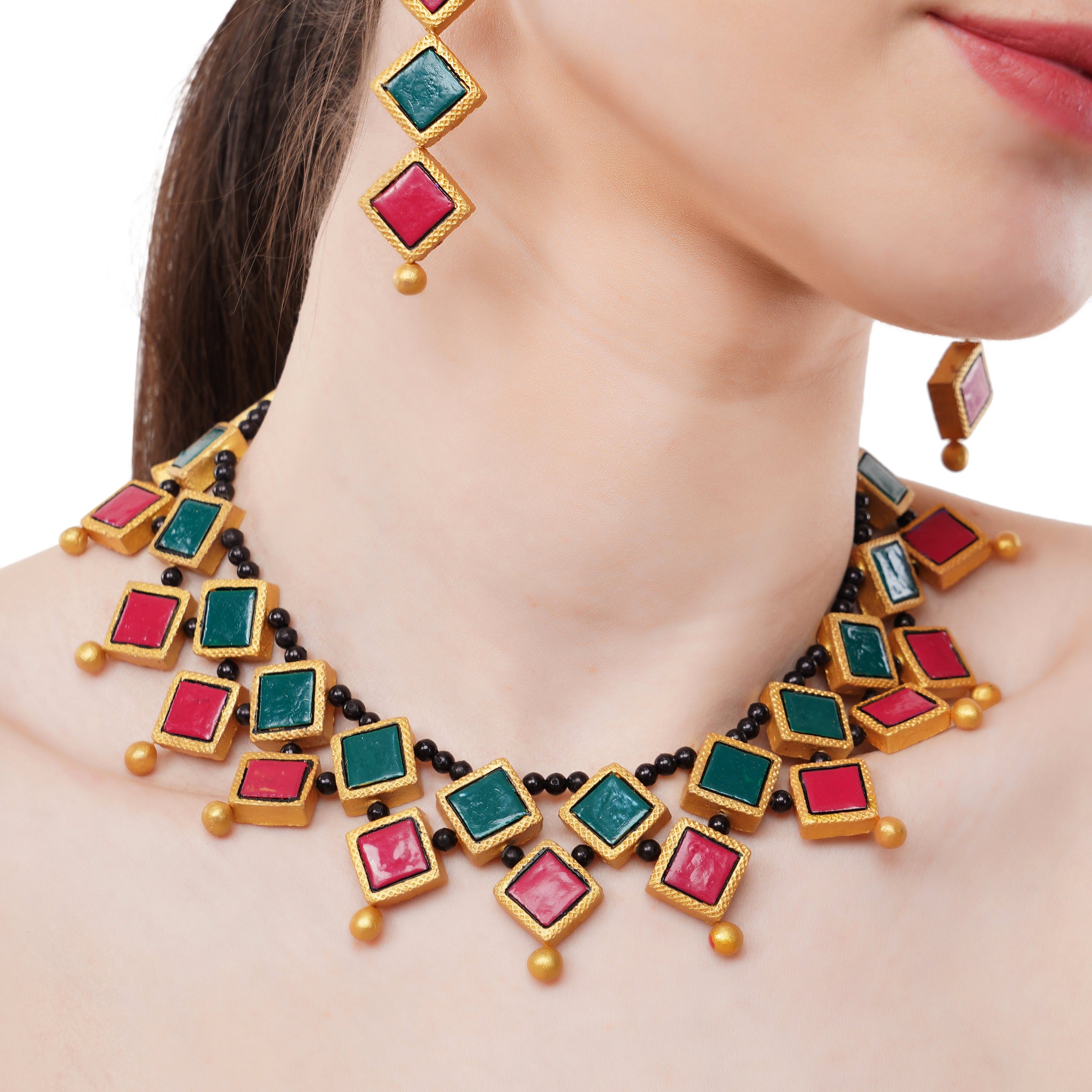 Verdant Scarlet Clay Choker Necklace Set